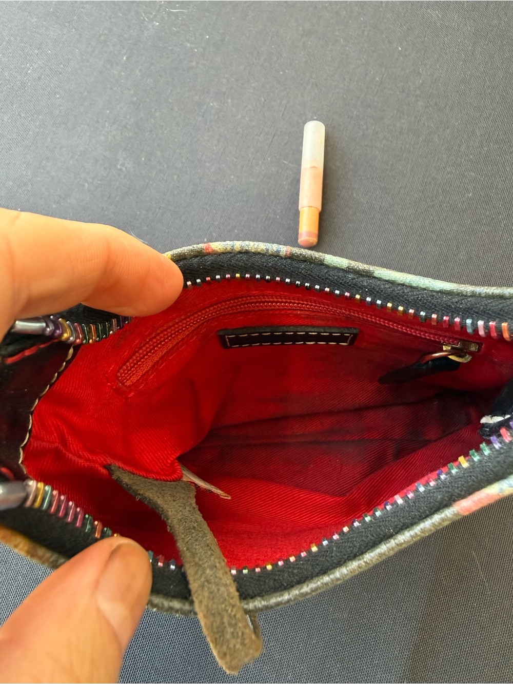 Y2K Dooney & Bourke Black/ Rainbow Logo Mini Bag - Picture 3 of 4